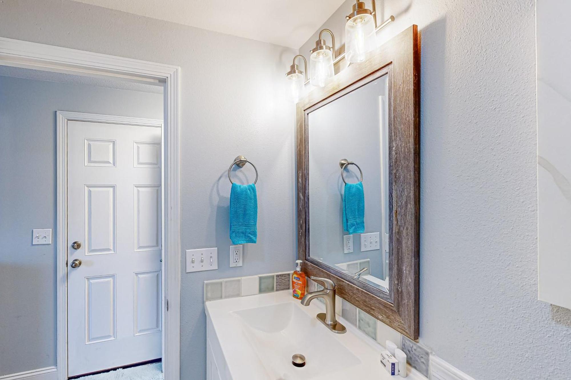 ​Rock Creek Inn Vacation Condos Рокълей Бийч Стая снимка