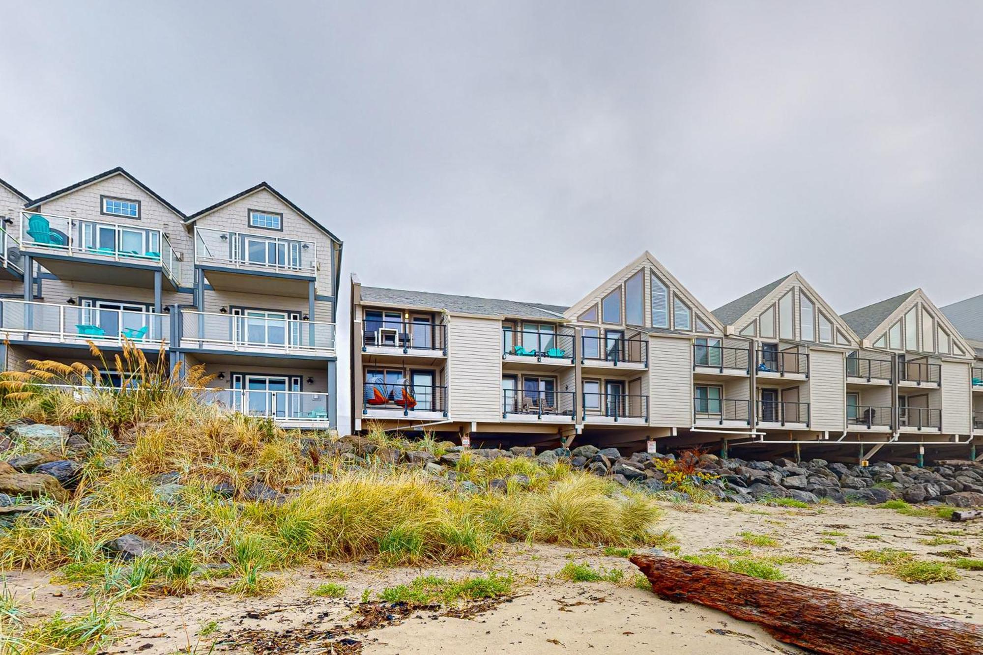​Rock Creek Inn Vacation Condos Рокълей Бийч Стая снимка