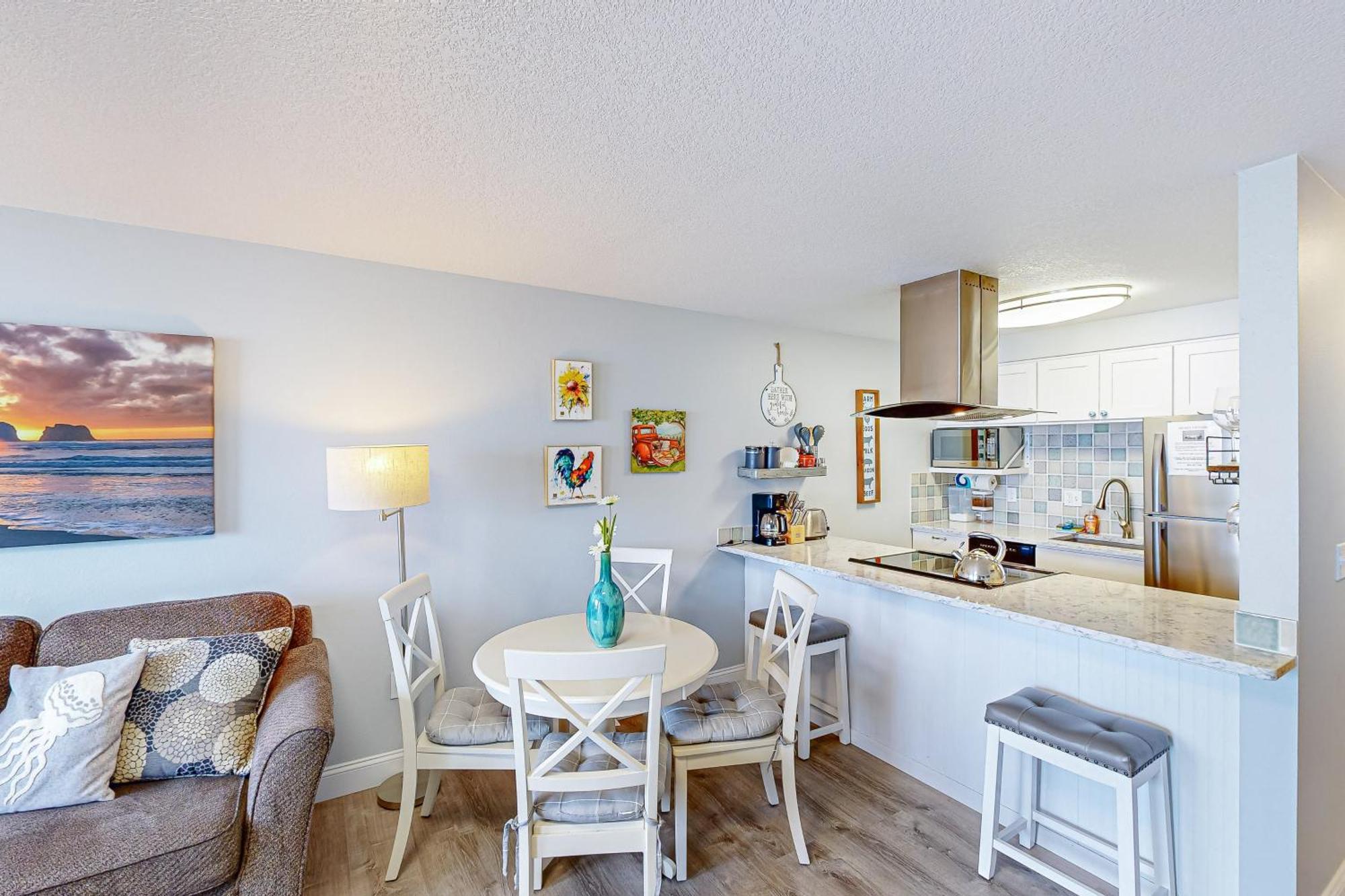 ​Rock Creek Inn Vacation Condos Рокълей Бийч Стая снимка