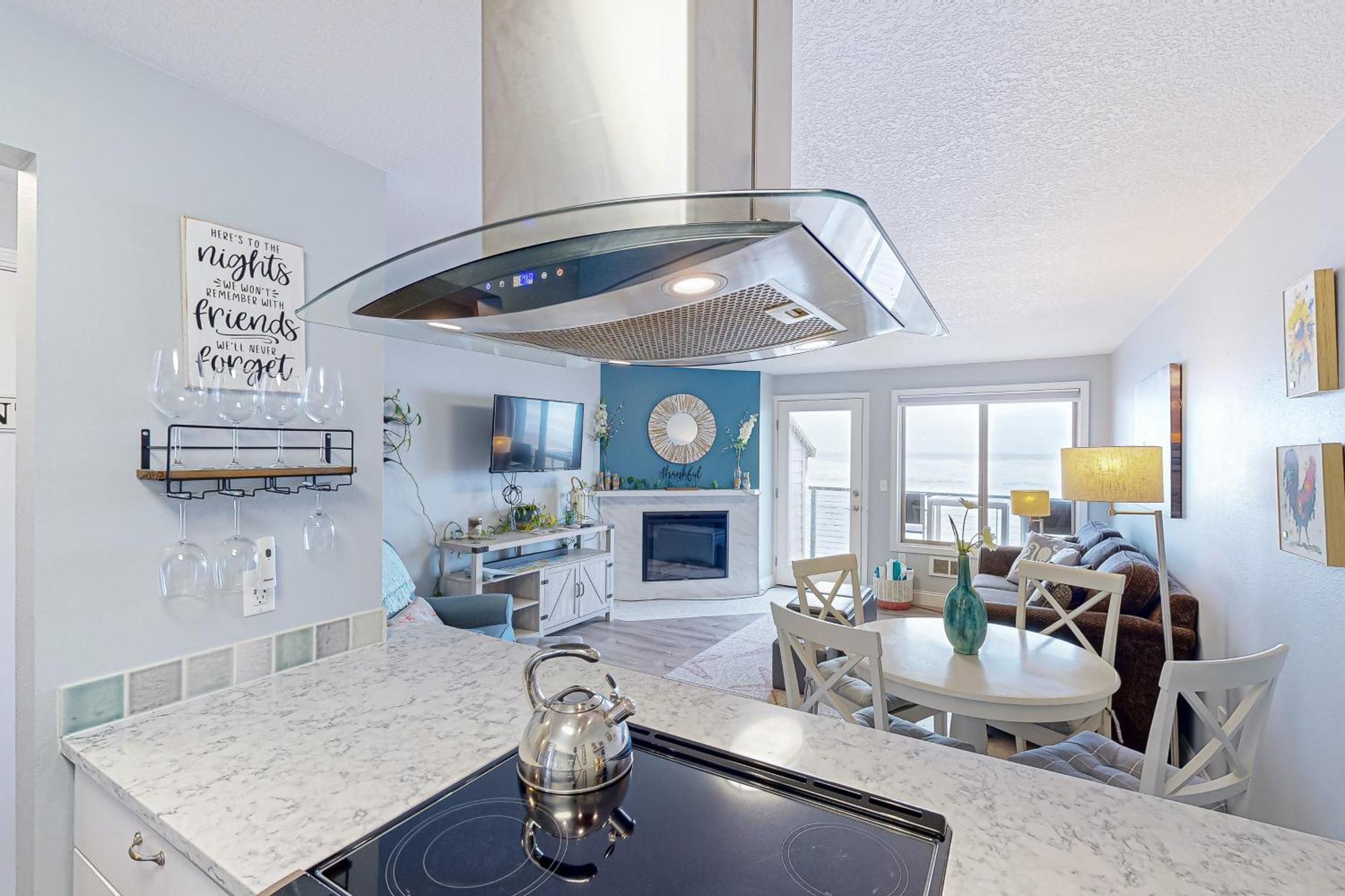 ​Rock Creek Inn Vacation Condos Рокълей Бийч Стая снимка