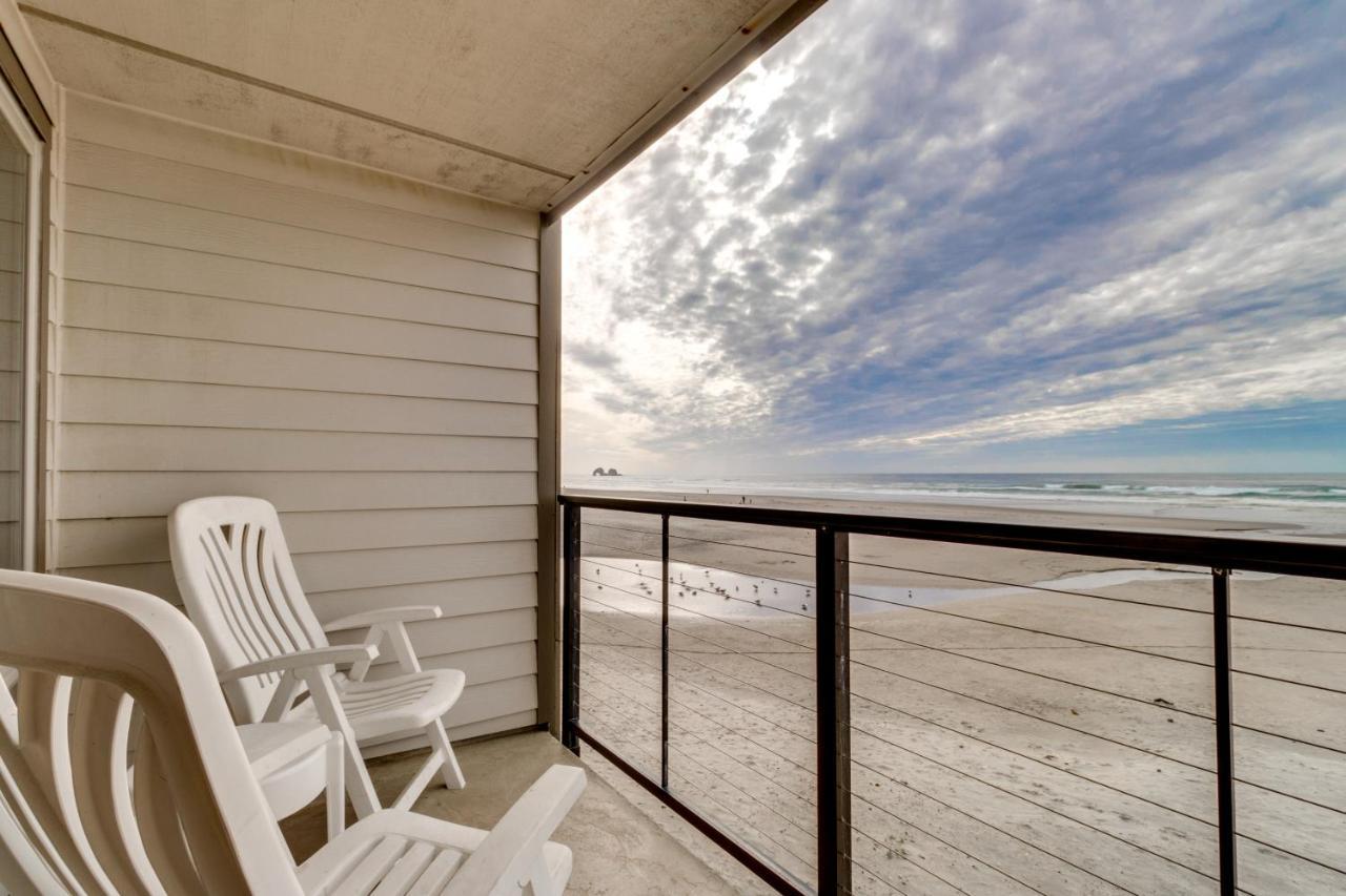 ​Rock Creek Inn Vacation Condos Рокълей Бийч Екстериор снимка